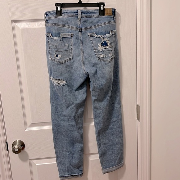 American Eagle ripped jeans - Picture 4 of 5